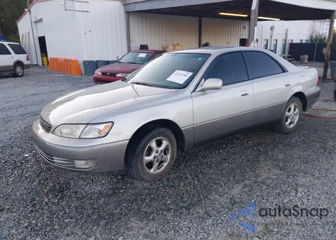 1999 Lexus Es 300 из США, поврежденный, VIN JT8BF28G9X0198509